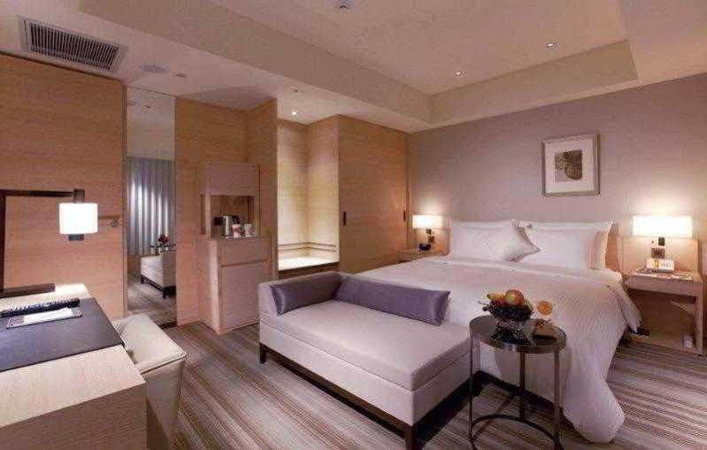 Hotel Cozzi Zhongxiao Taipei Exterior photo